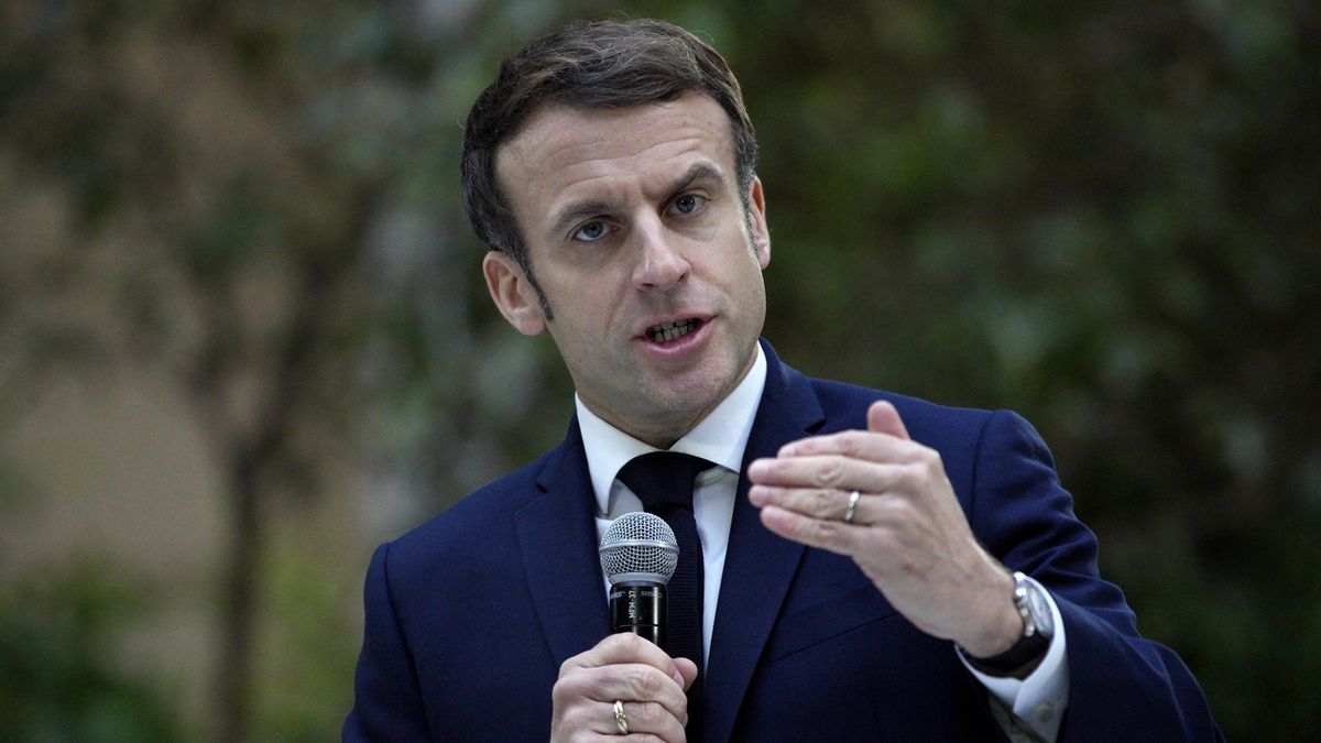 Francie před prezidentskou volbou: Noty udává krajní pravice